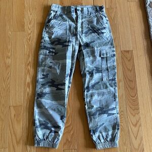 American Eagle Outfitters Camouflage Cargo Joggers